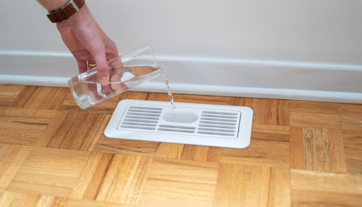 top fill floor vent for humidity